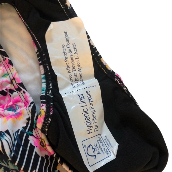 ‼️‼️SOLD‼️‼️ Arizona Jean Company Striped and Floral Monokini - Picture 7 of 8